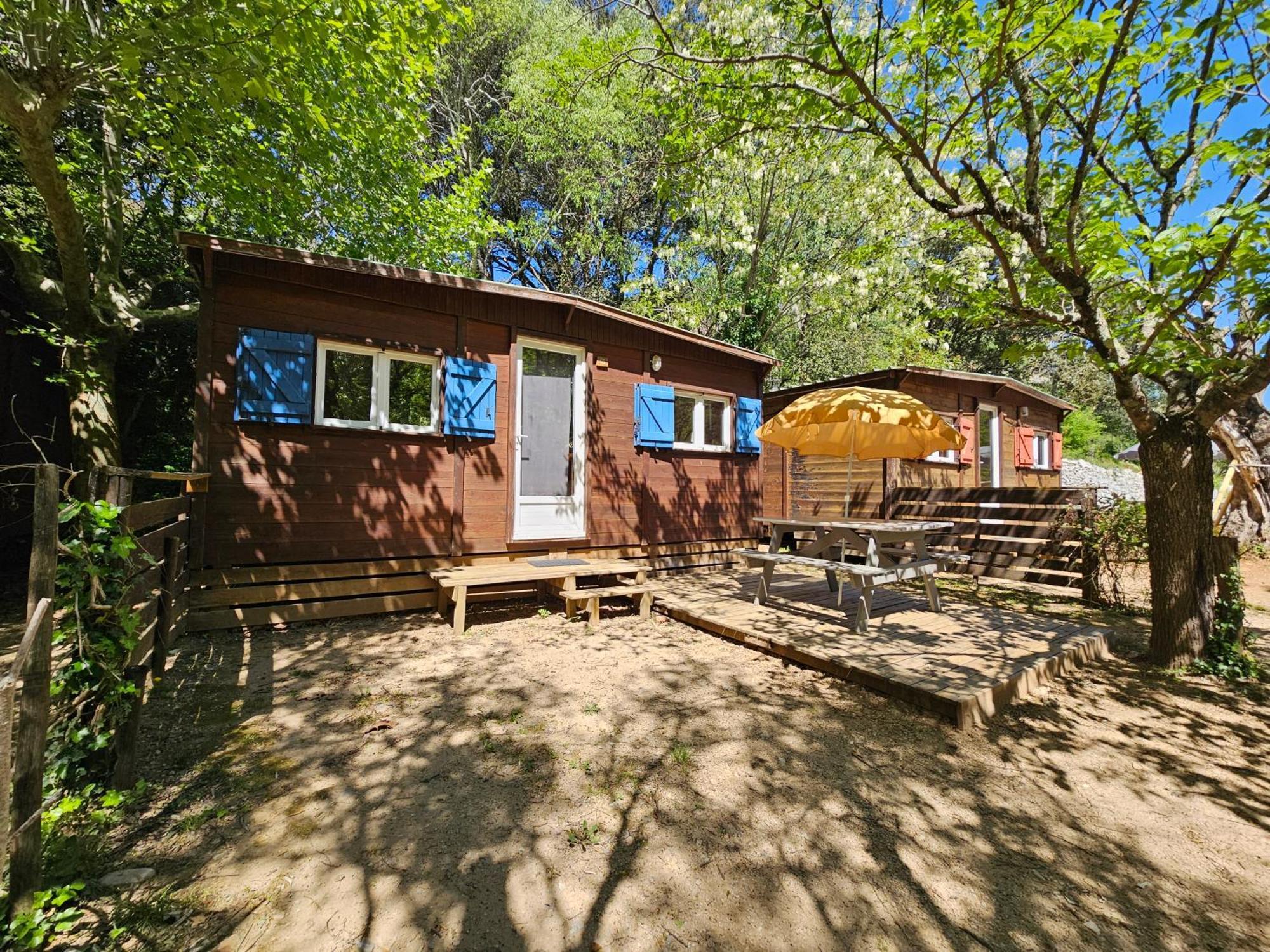 Camp Des Gorges - Camping Nature วัลลงปงต์ดาร์ก ภายนอก รูปภาพ